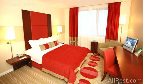 Holiday Inn Hotel 3